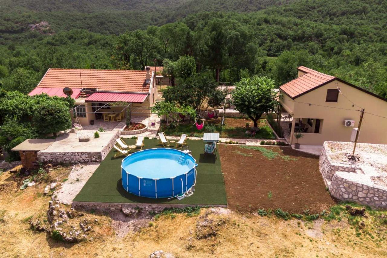 Aria Apartment Cetinje Exterior photo