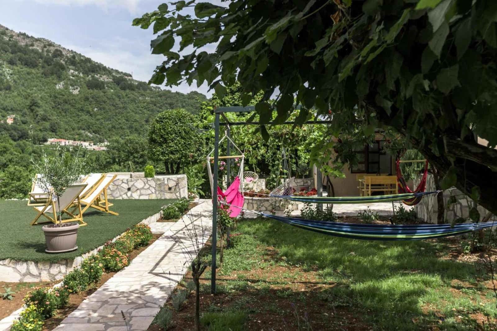 Aria Apartment Cetinje Exterior photo