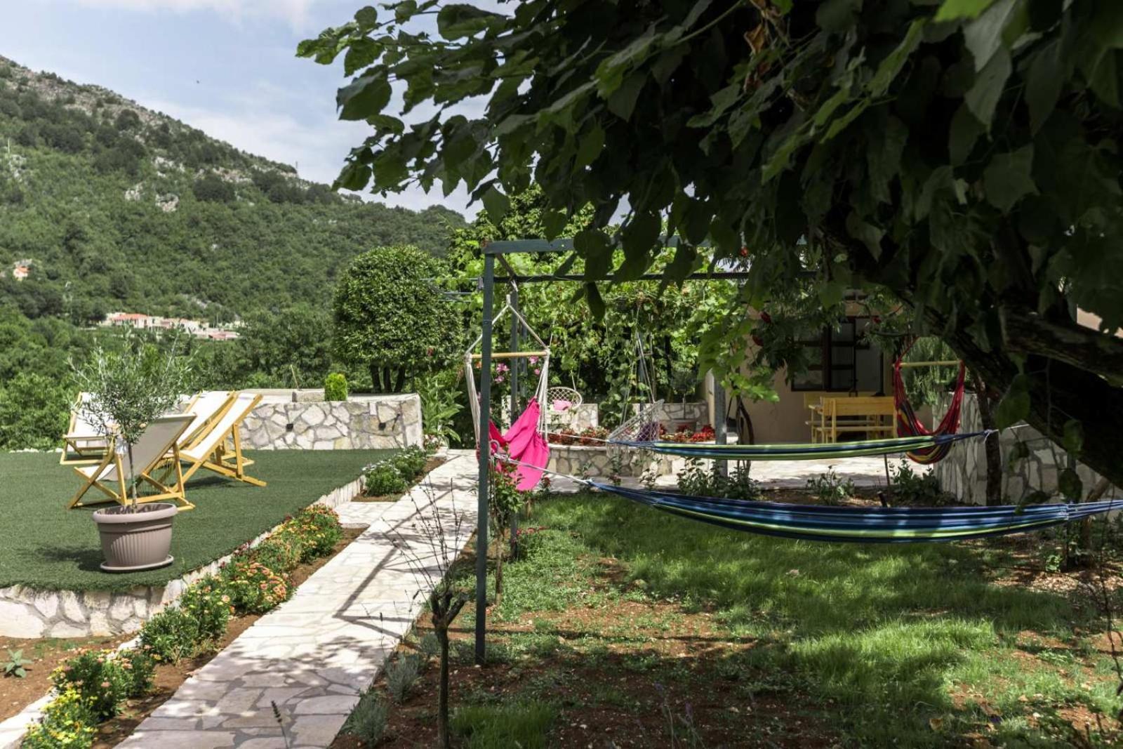 Aria Apartment Cetinje Exterior photo