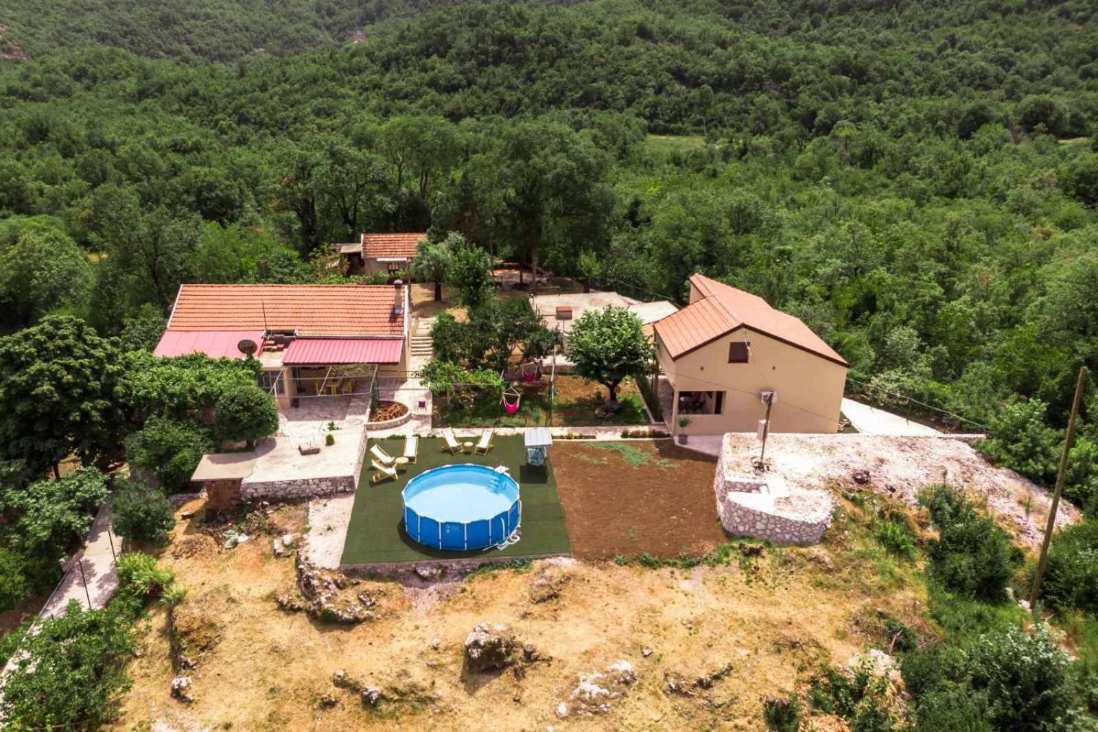 Aria Apartment Cetinje Exterior photo
