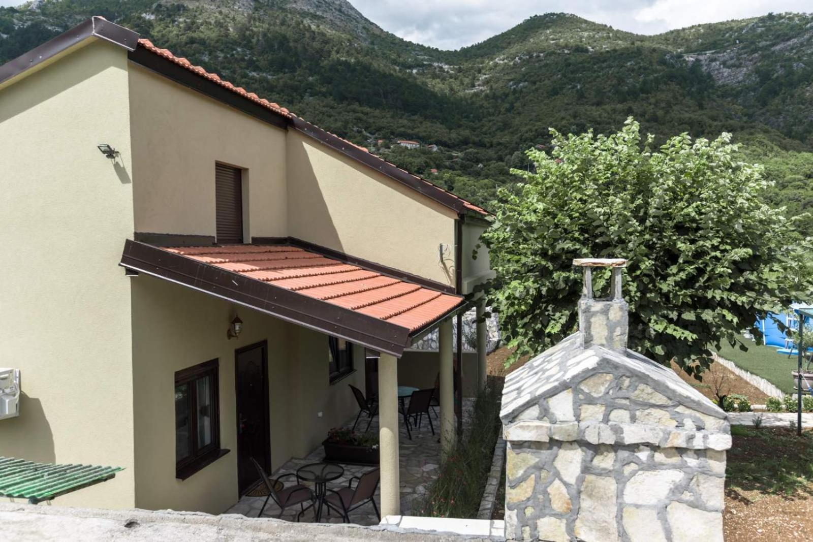 Aria Apartment Cetinje Exterior photo